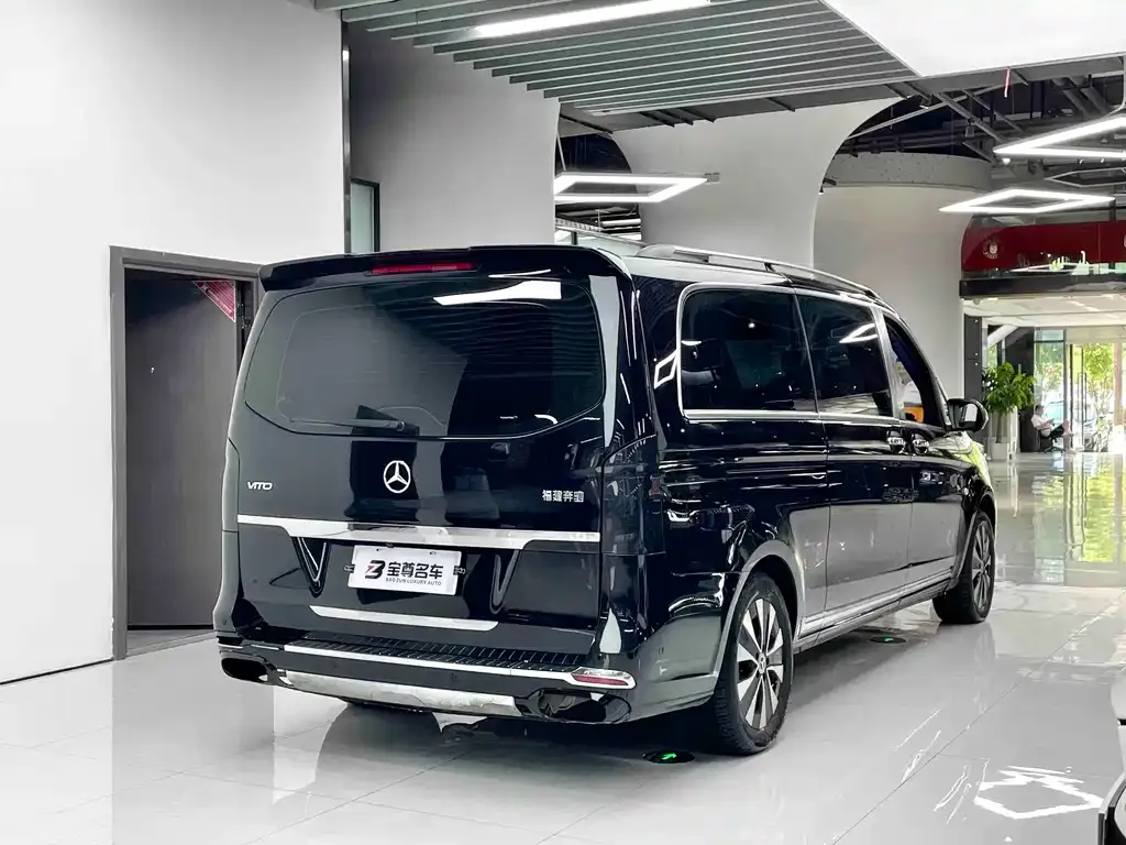 Mercedes-Benz Vito — фото 7