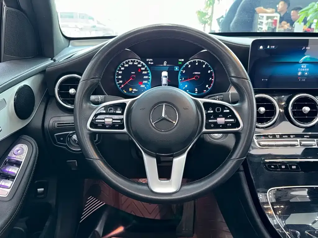 Mercedes-Benz GLC Coupe — фото 10