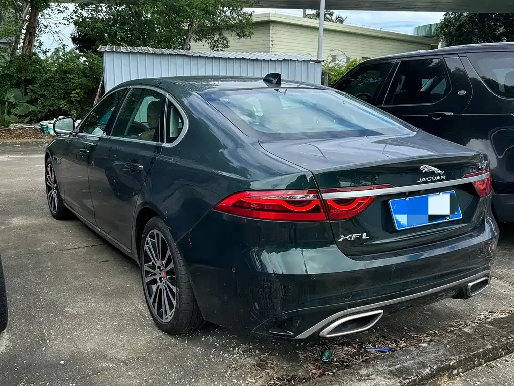 Jaguar XFL — фото 10
