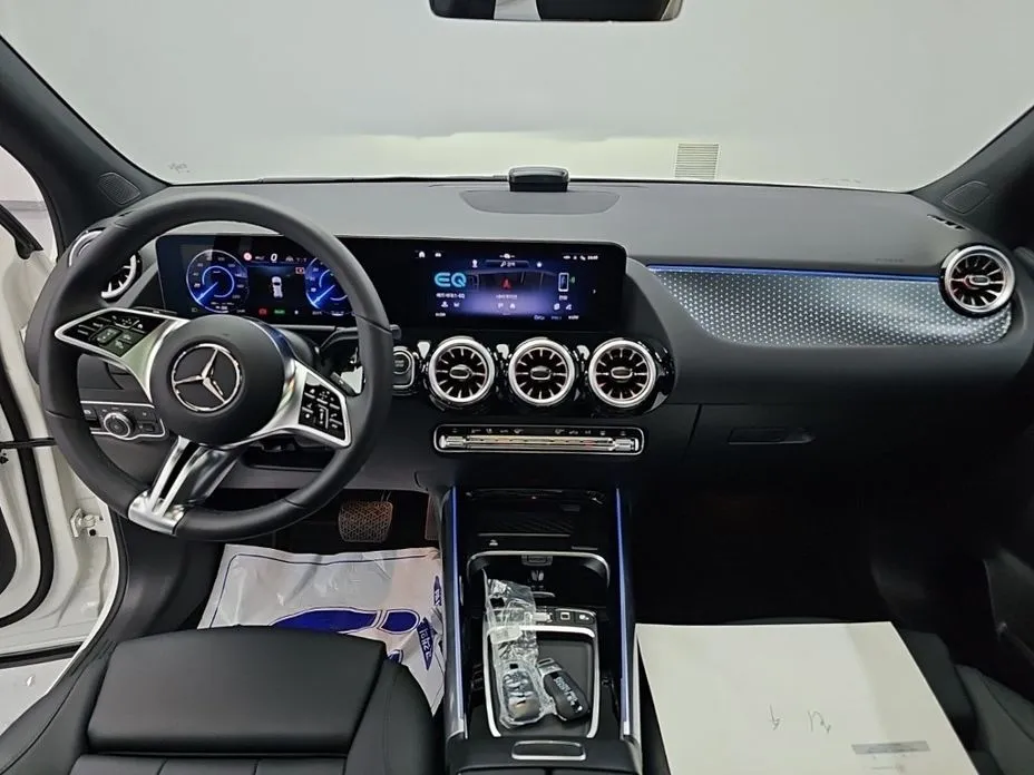 Mercedes-Benz EQA — фото 4
