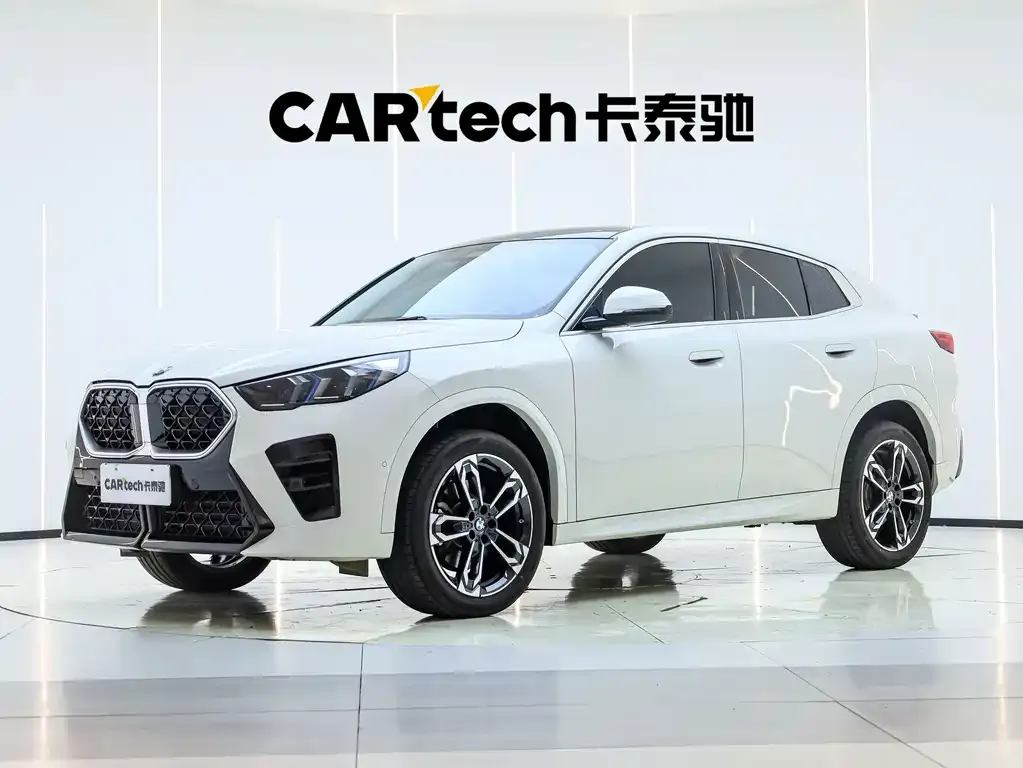 BMW X2 (Import) sDrive25i M Sport 1