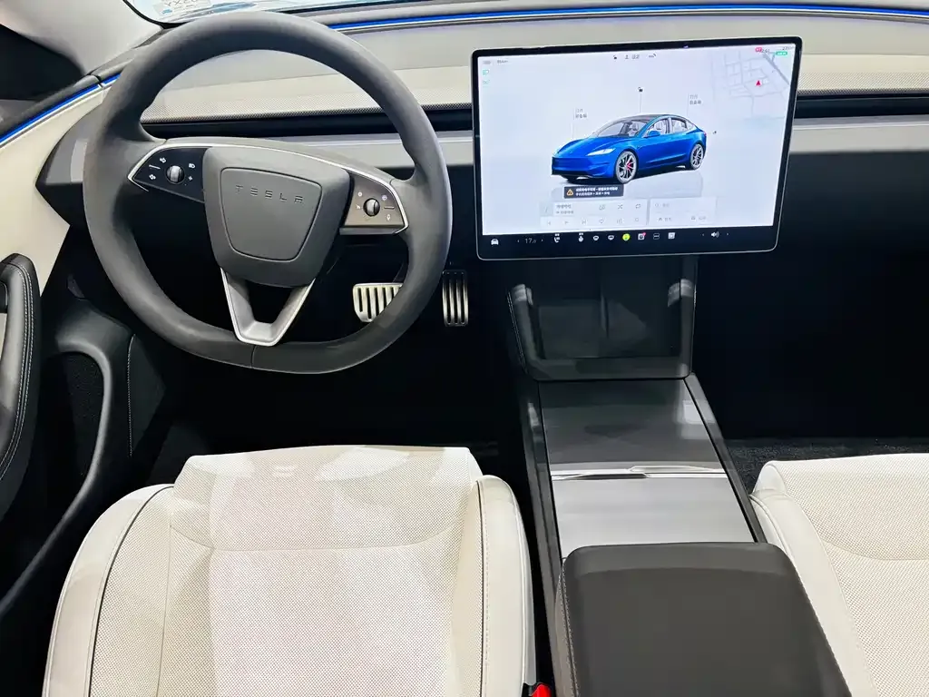 Tesla Model 3 — фото 10