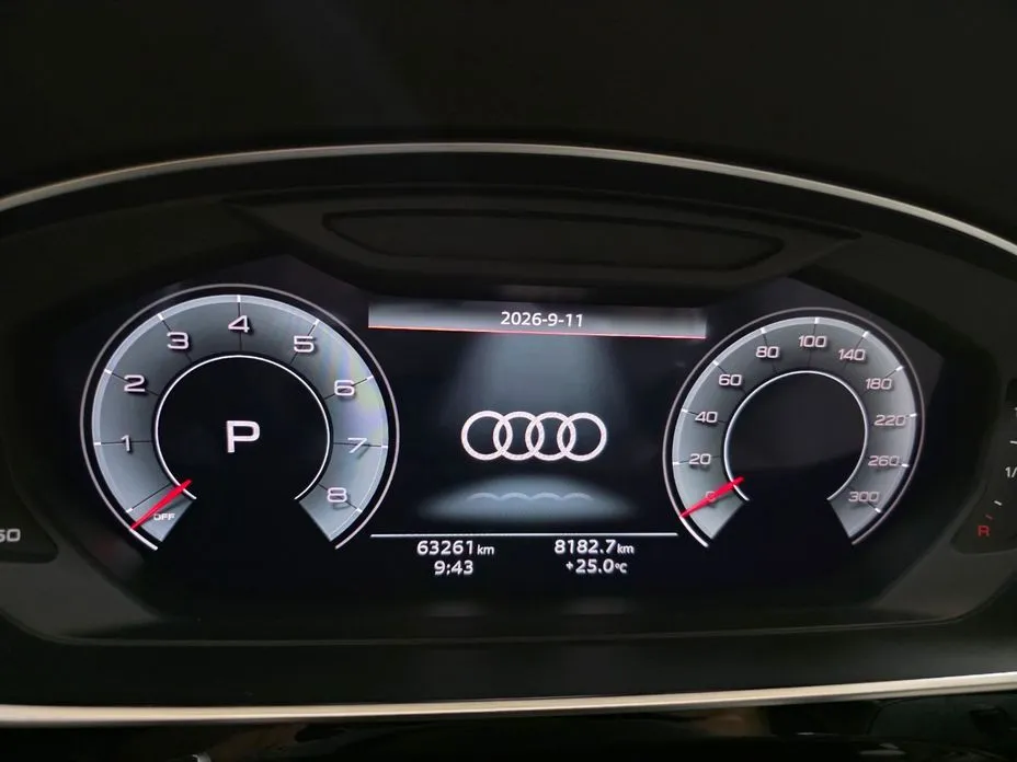 Audi A8 — фото 2