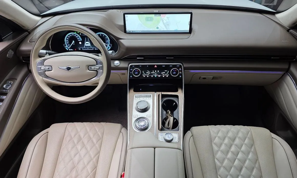 Genesis GV80 — фото 10