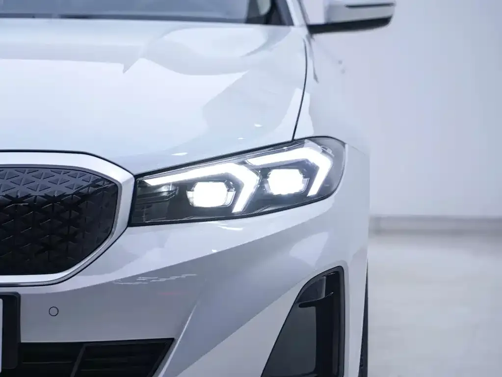 BMW i3 — фото 3