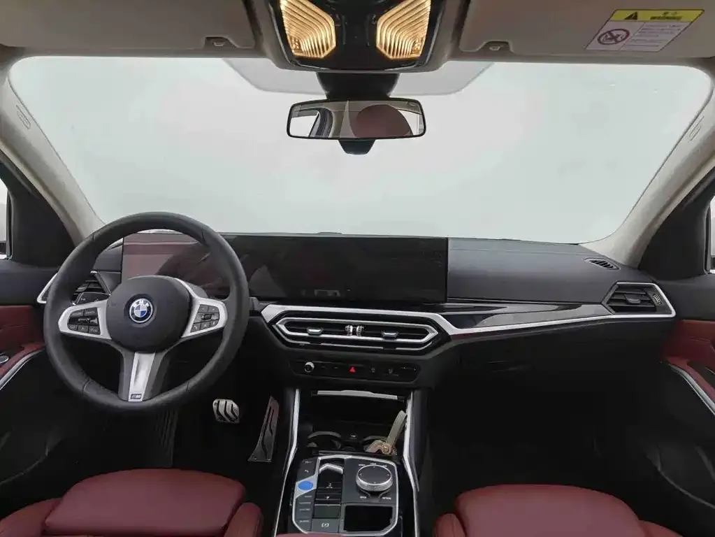 BMW i3 — фото 8