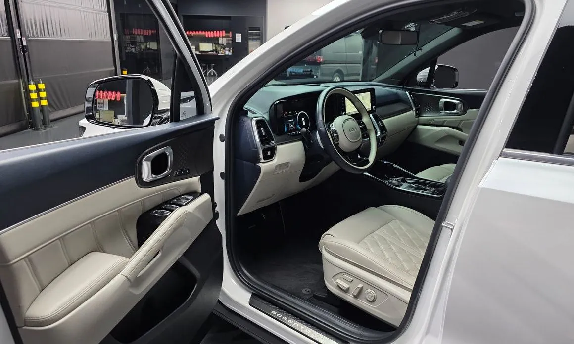 Kia Sorento — фото 8