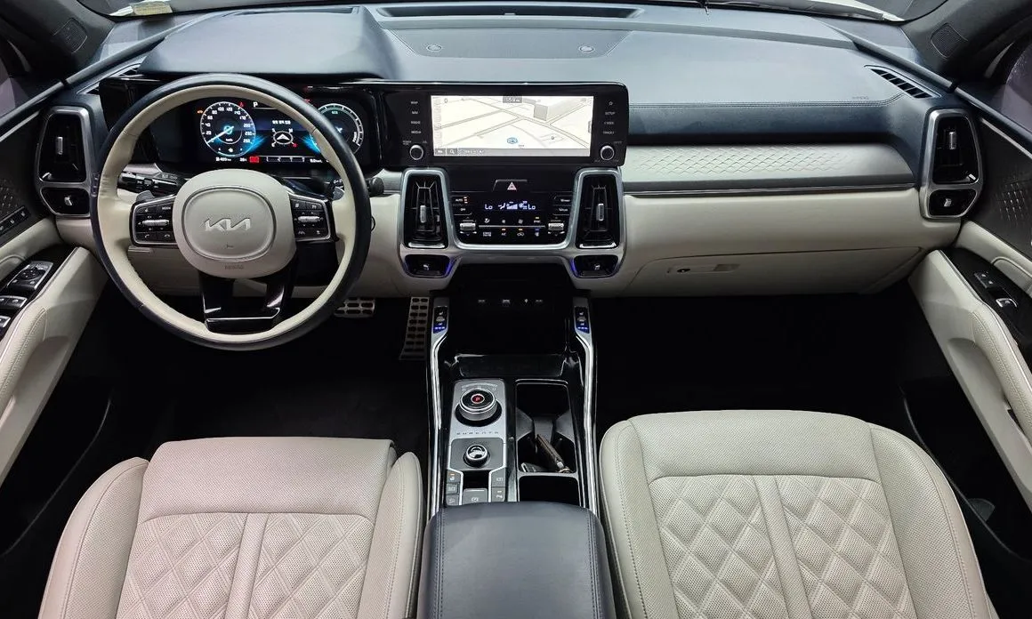 Kia Sorento — фото 7