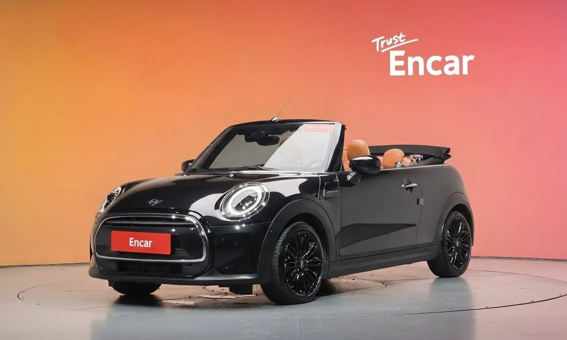 Mini Cooper Convertible — фото 1
