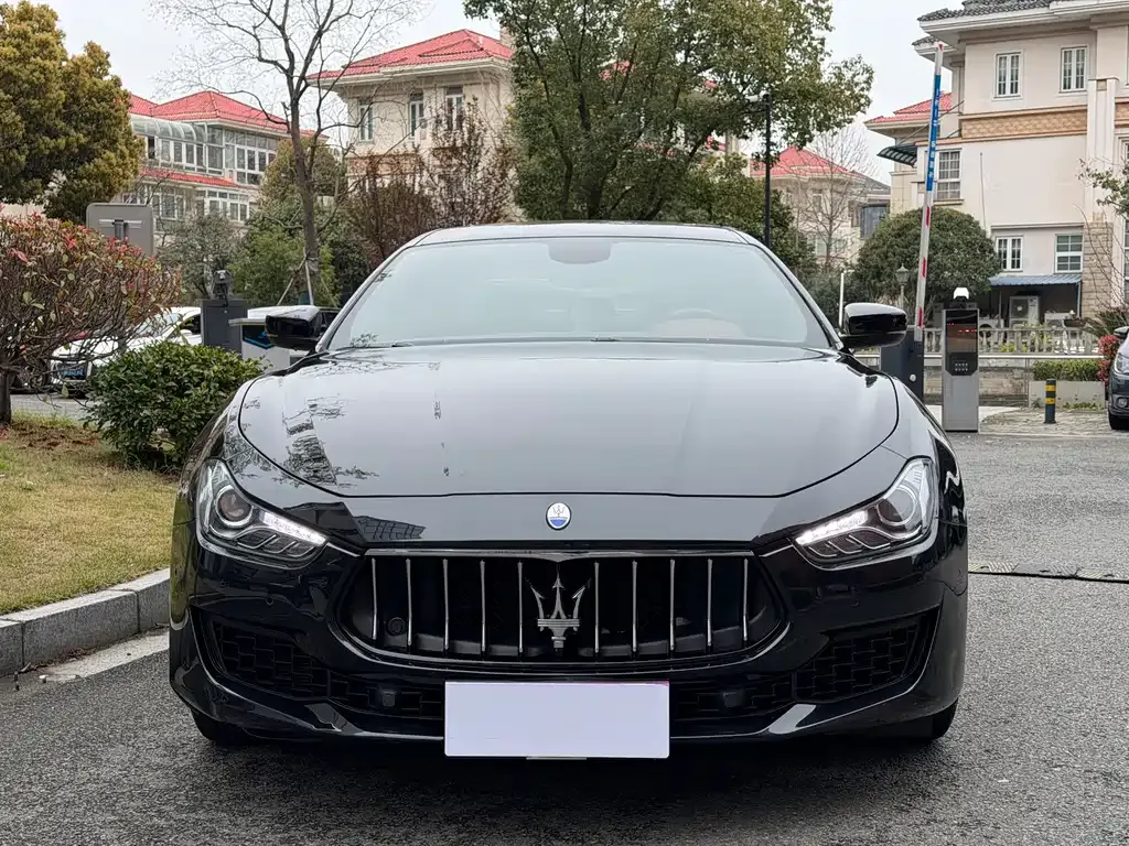 Maserati Ghibli — фото 5