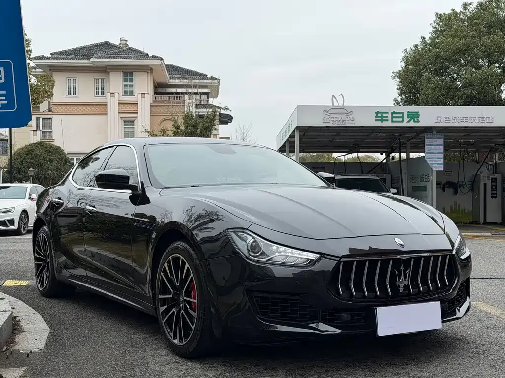 Maserati Ghibli — фото 8
