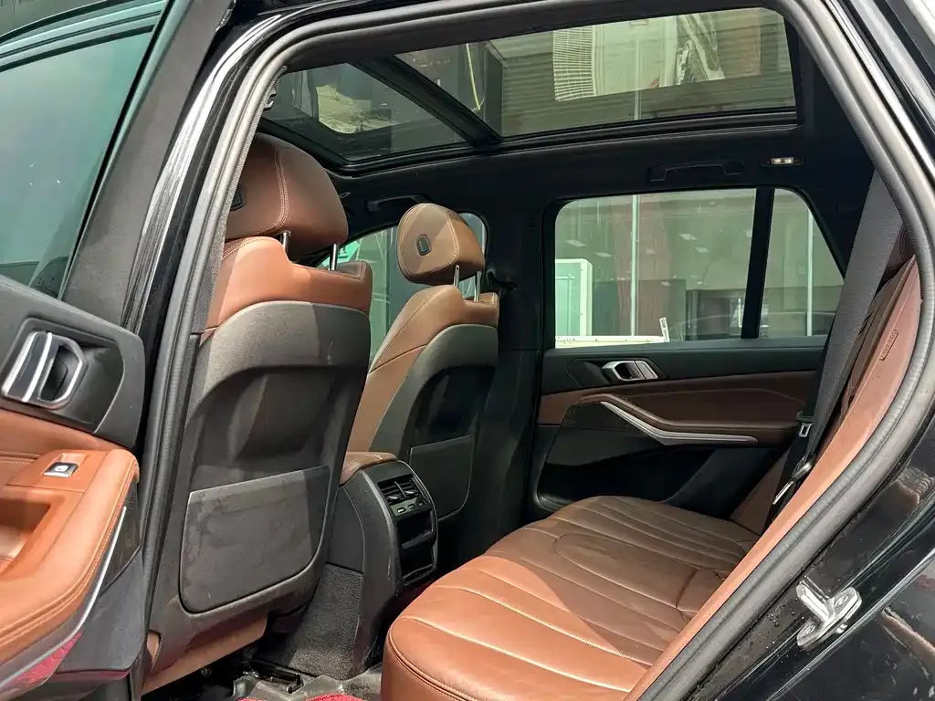 BMW X5 (Import) — фото 7