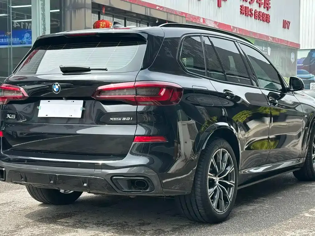 BMW X5 (Import) — фото 8