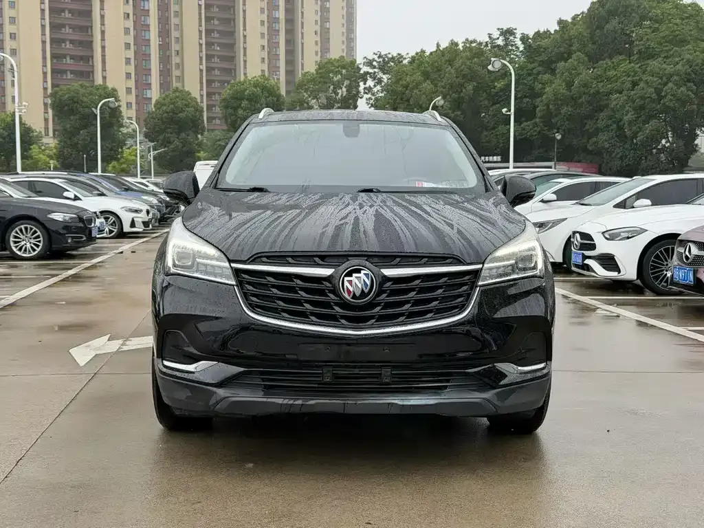 Buick Envision Plus — фото 5