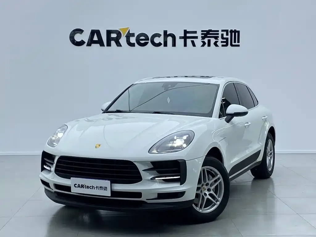 Porsche Macan — фото 1