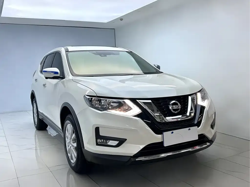 Nissan X-Trail — фото 6