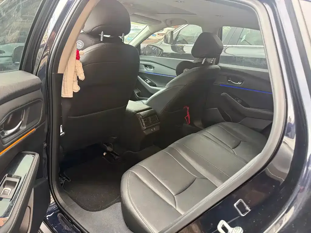 Honda Accord — фото 3