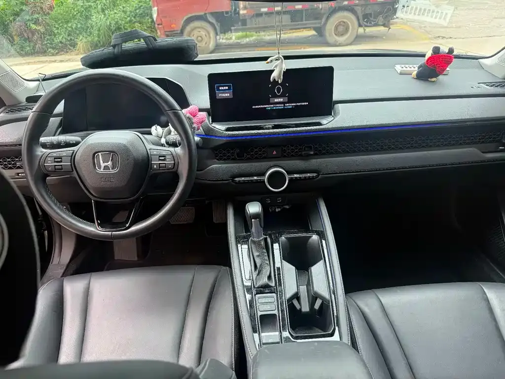 Honda Accord — фото 2