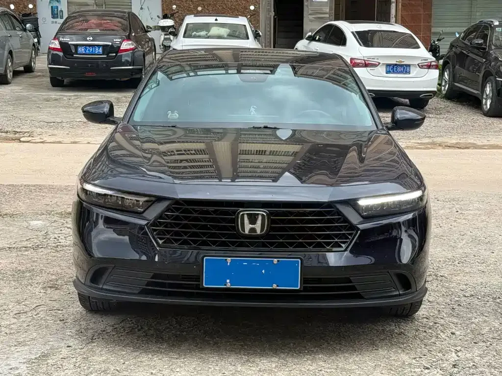 Honda Accord — фото 6