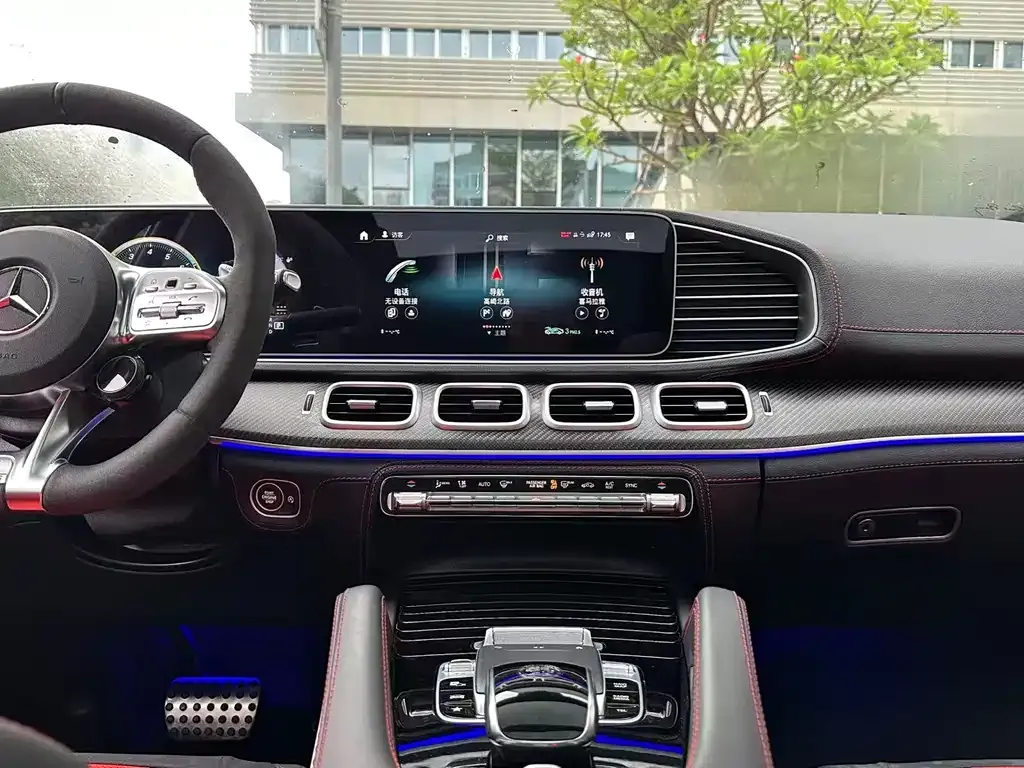 Mercedes-Benz GLE AMG — фото 7