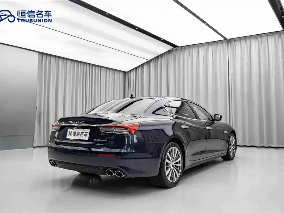 Maserati Quattroporte — фото 4