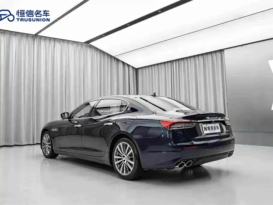 Maserati Quattroporte — фото 5
