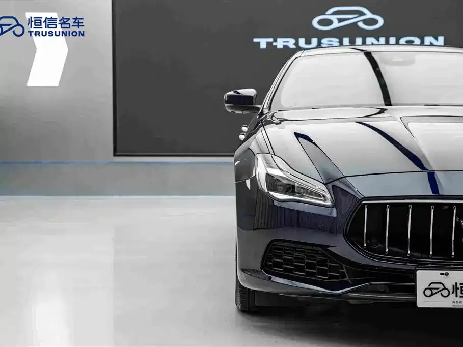 Maserati Quattroporte — фото 3