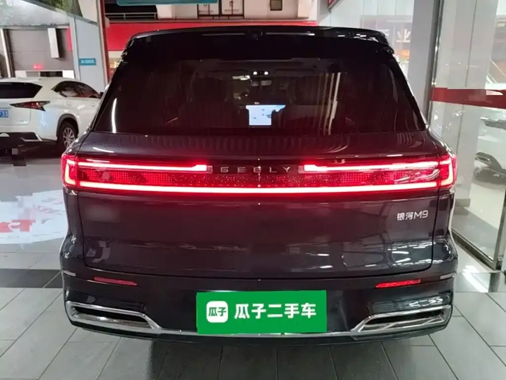 Geely Galaxy M9 — фото 3