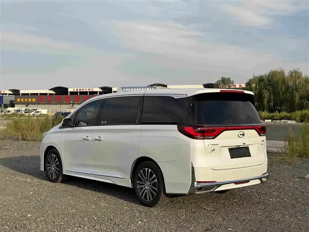 GAC Motor Trumpchi M8 — фото 8