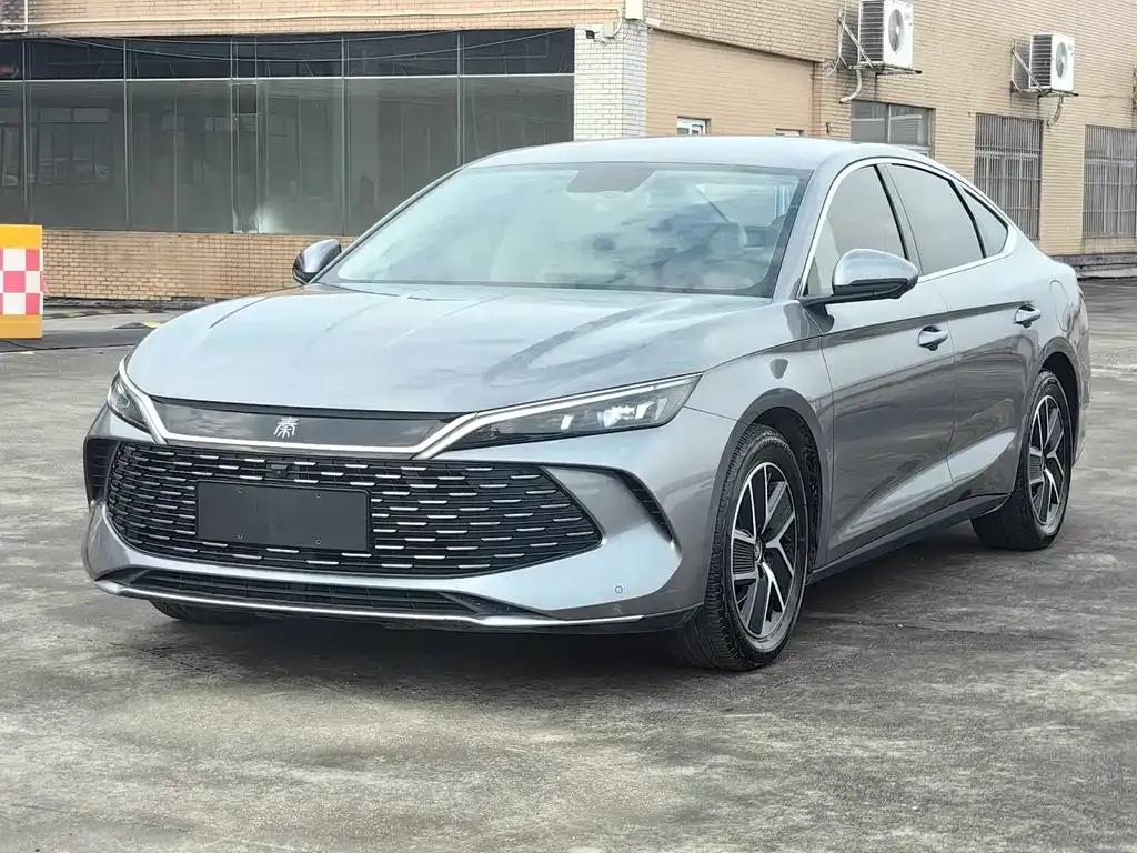BYD Qin L — фото 1