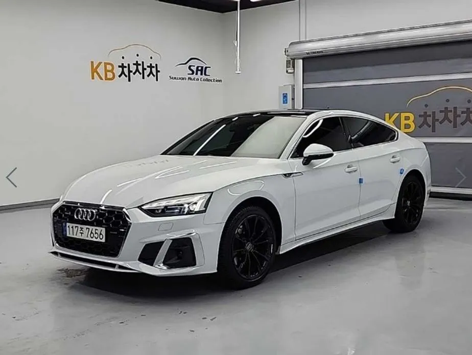 Audi A5 — фото 1