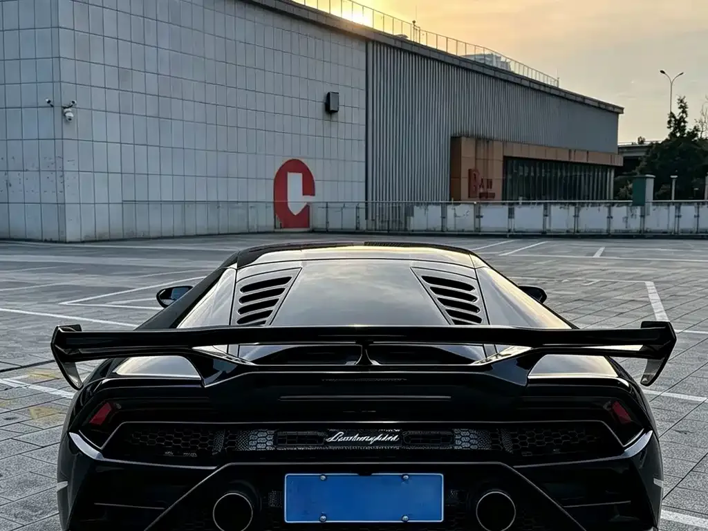 Lamborghini Huracan — фото 7