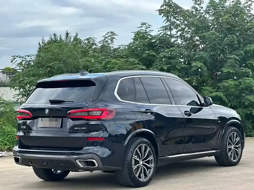 BMW X5 (Import) — фото 8