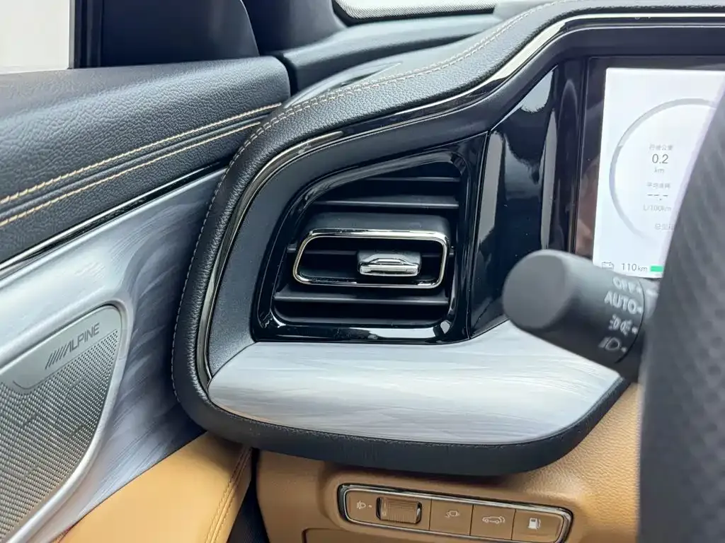 GAC Motor Trumpchi ES9 — фото 10
