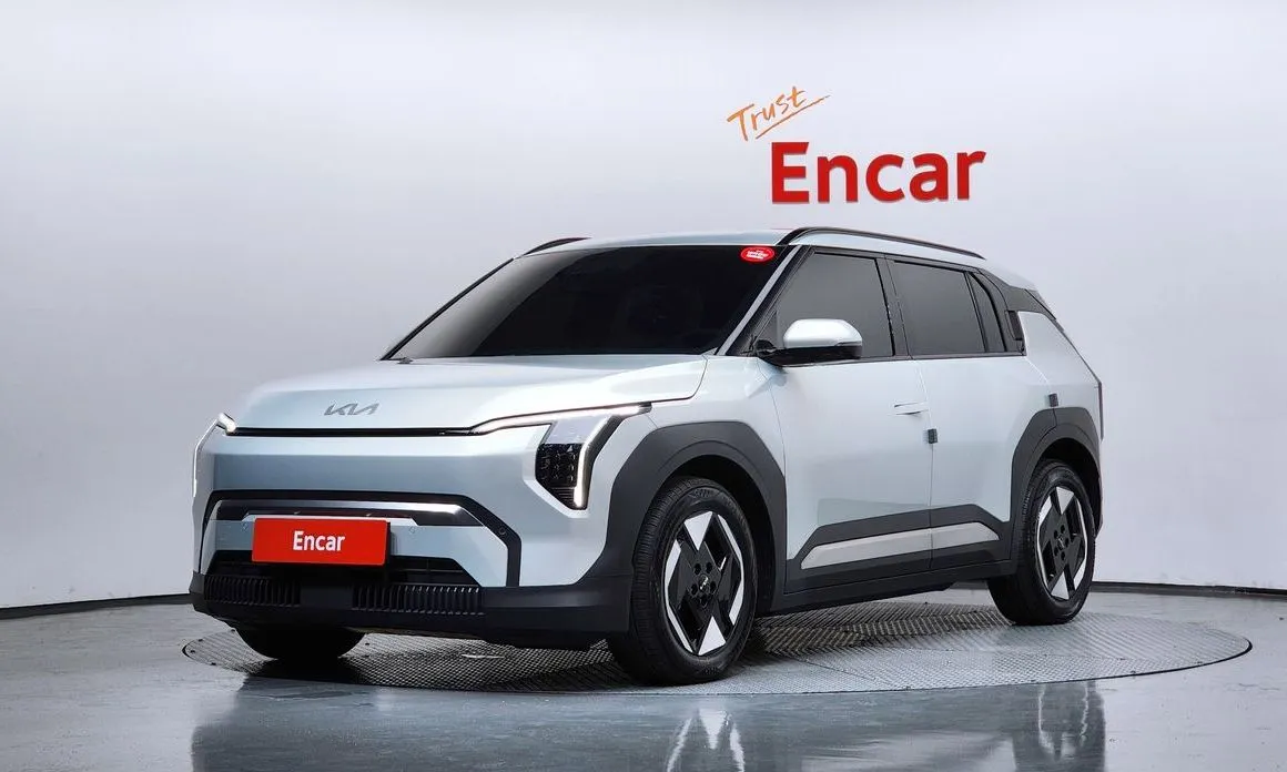 Kia EV3 — фото 1