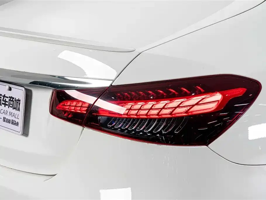 Mercedes-Benz E-Class (Import) — фото 7