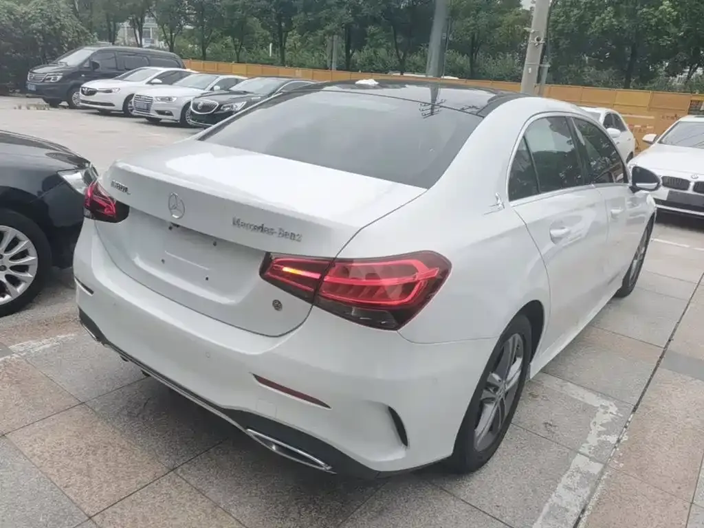 Mercedes-Benz A-Class — фото 10