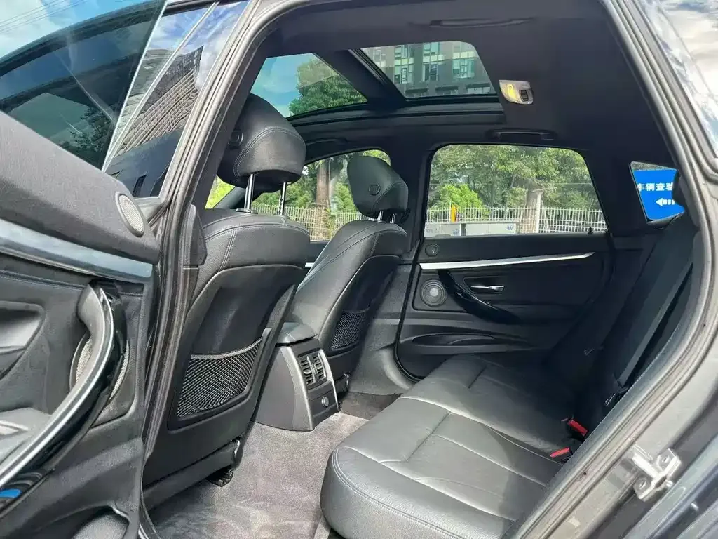 BMW 3 Series GT — фото 2