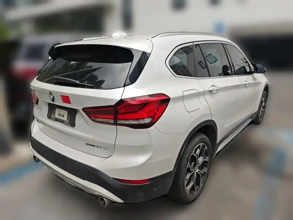 BMW X1 — фото 3