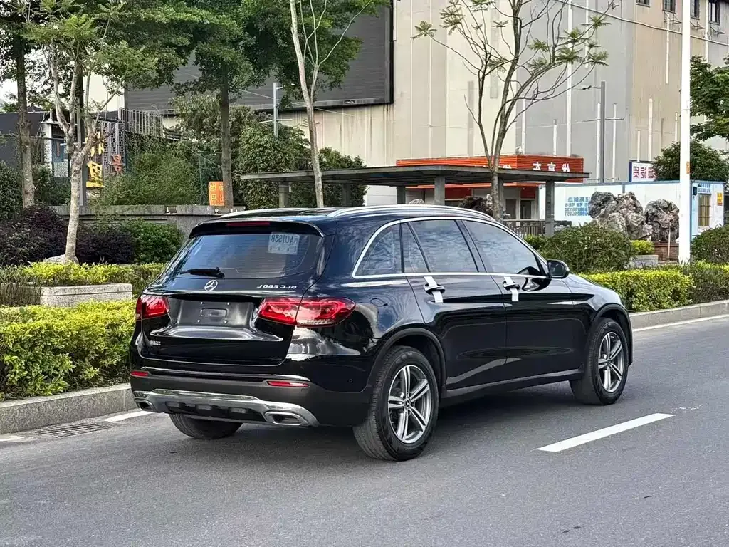 Mercedes-Benz GLC — фото 9