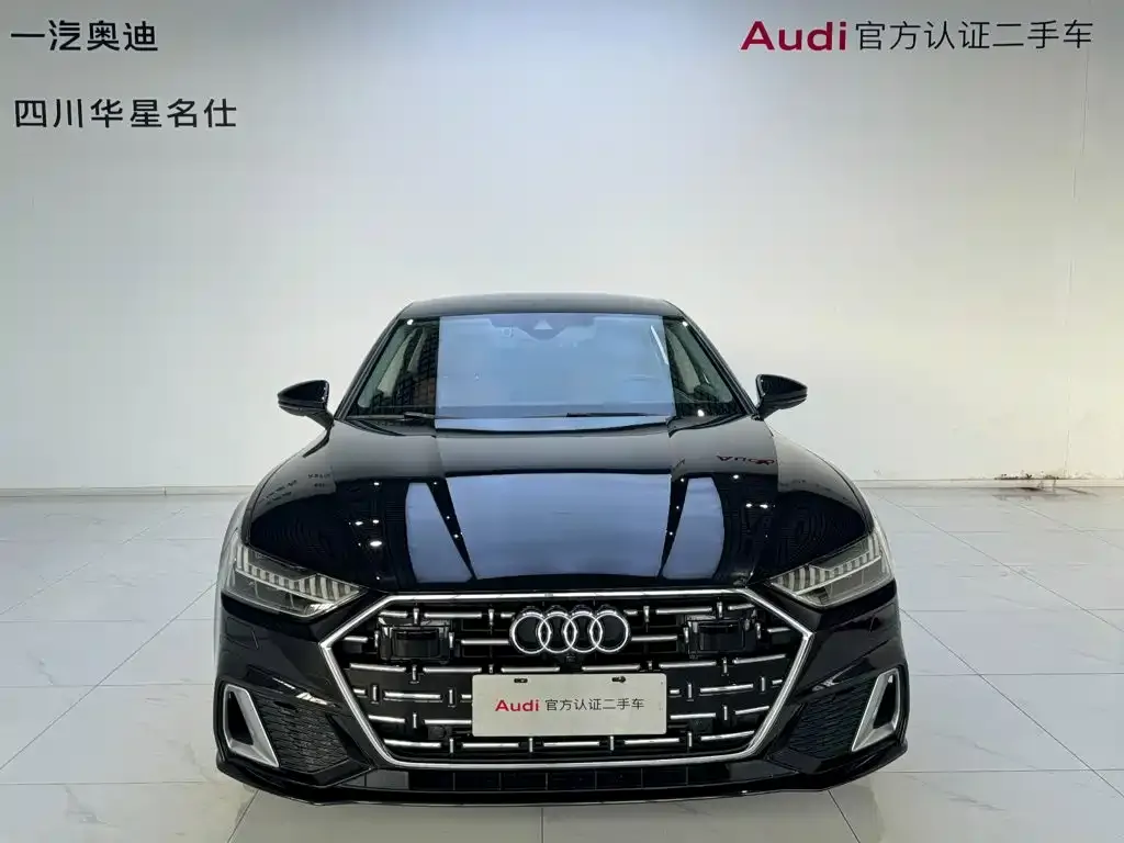 Audi A7L — фото 6