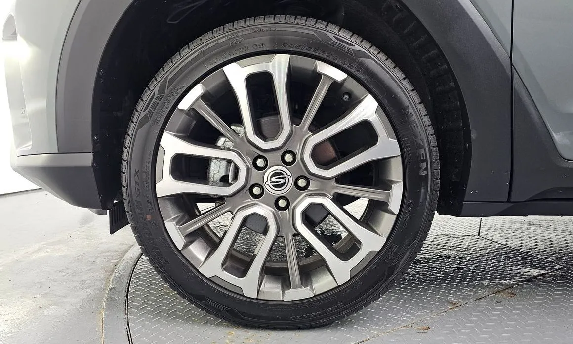 KG Mobility (Ssangyong) Torres — фото 4