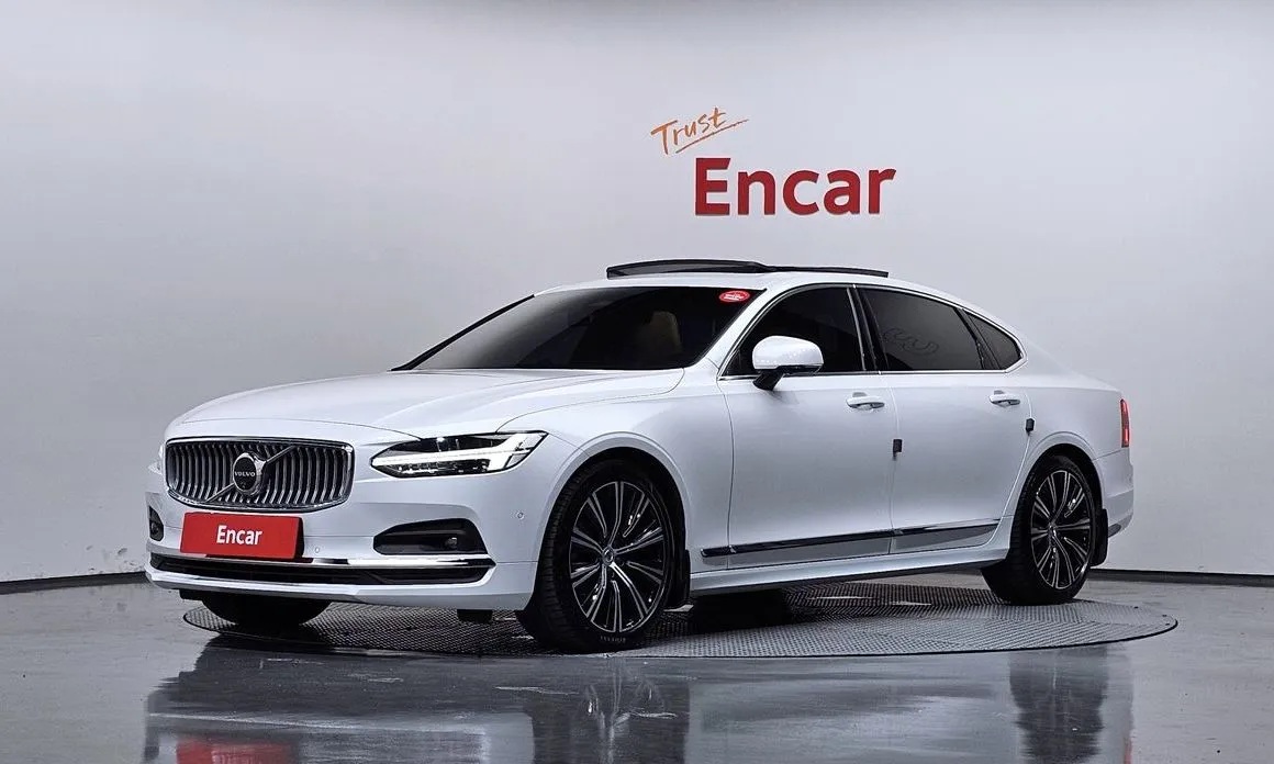 Volvo S90 — фото 1
