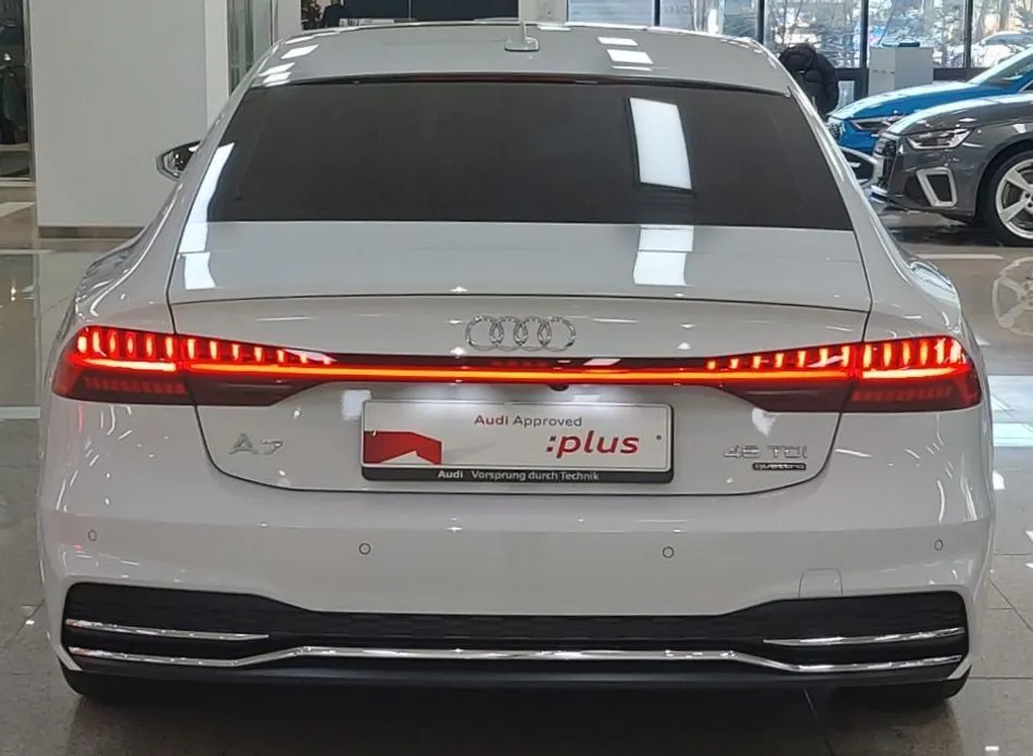 Audi A7 — фото 5
