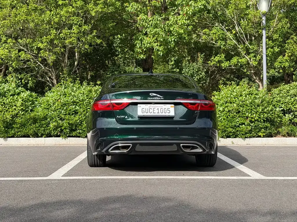 Jaguar XFL — фото 10
