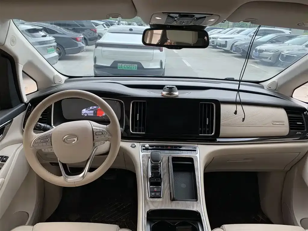 GAC Motor Trumpchi M8 — фото 9