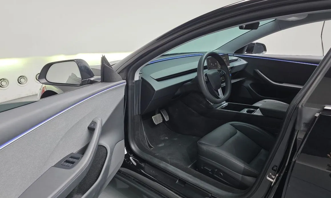 Tesla Model 3 — фото 6