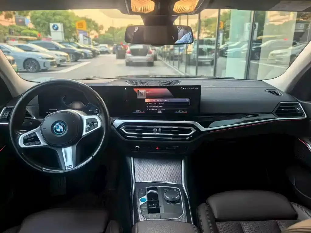 BMW i3 — фото 5