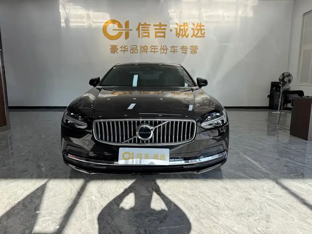 Volvo S90 — фото 9