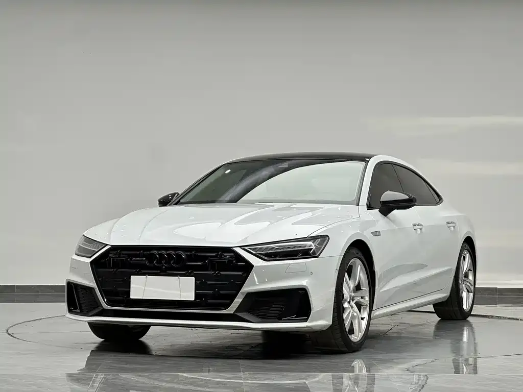Audi A7L — фото 1